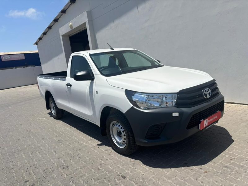 TOYOTA HILUX SINGLE CAB
