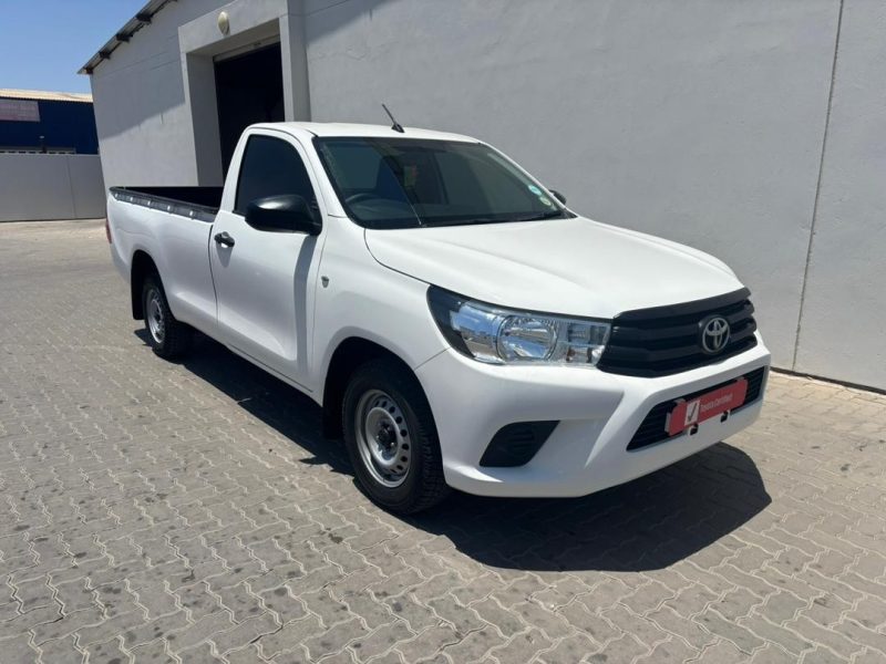 TOYOTA HILUX SINGLE CAB