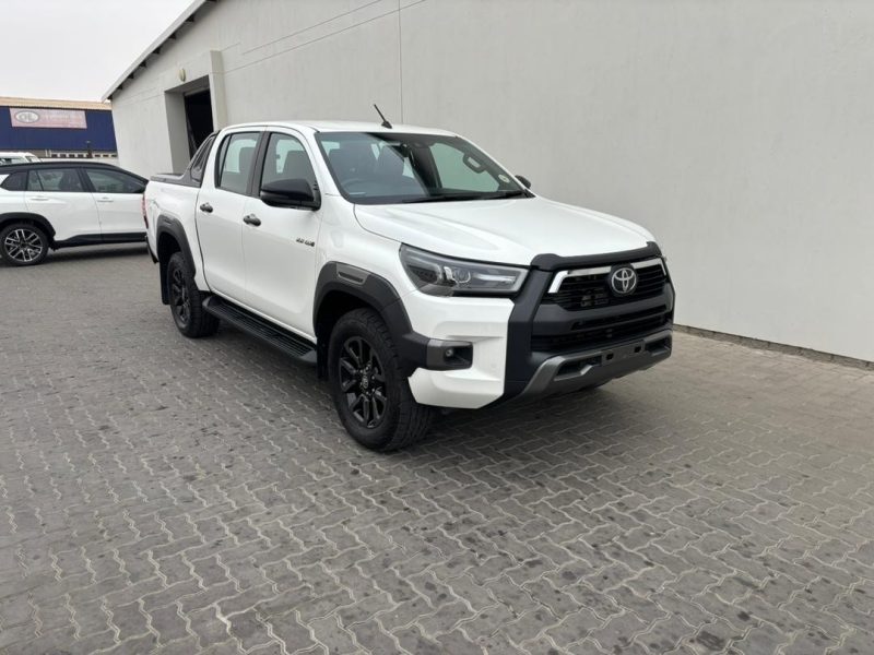 TOYOTA HILUX 2.8 LGD