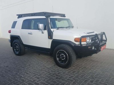 TOYOTA FJ CRUISER